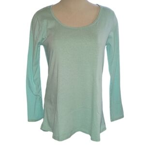 NWT LuLaRoe Lynnae Long Sleeve T Size S (Size 6-8)